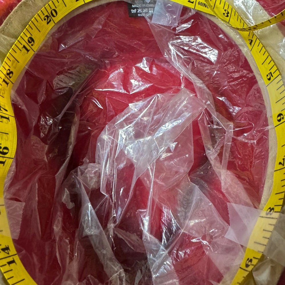 Wyeth Red Felt Cowboy Hat with Rhinestone and Pearl Stars-NWOT-bag included - Picture 11 of 12